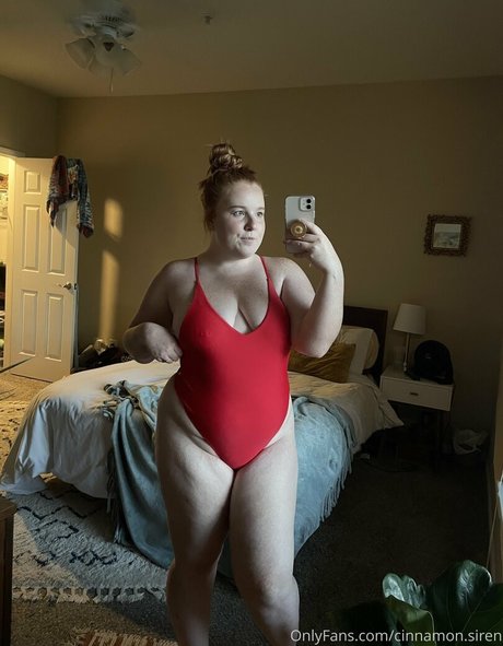 cinnamon siren onlyfans nude leaked
