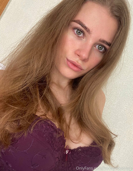 honeymoonlera onlyfans leaked porn