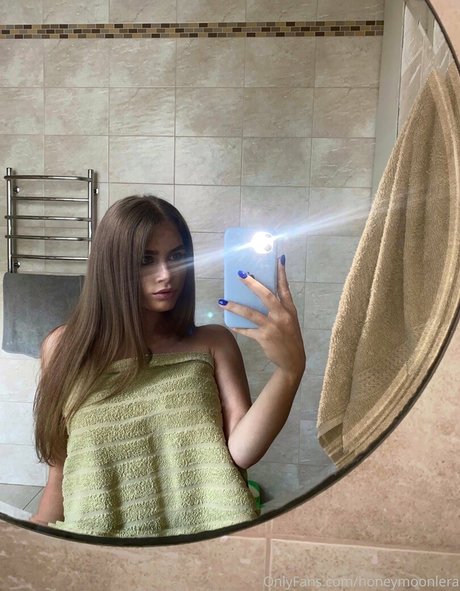 honeymoonlera onlyfans posts