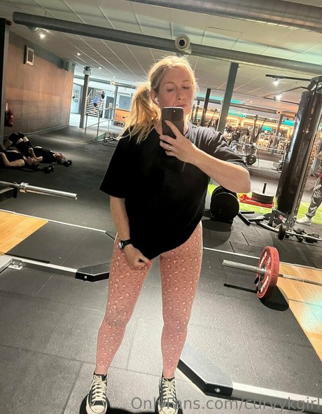 curvykgirl onlyfans leak nude