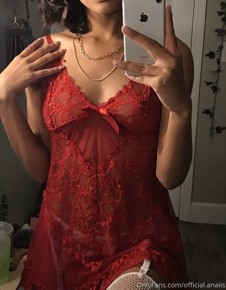 Official Anaiis onlyfans sex leak