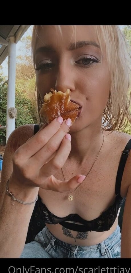 scarletttjay Profile pic