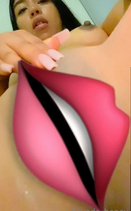 privado honey onlyfans leak new