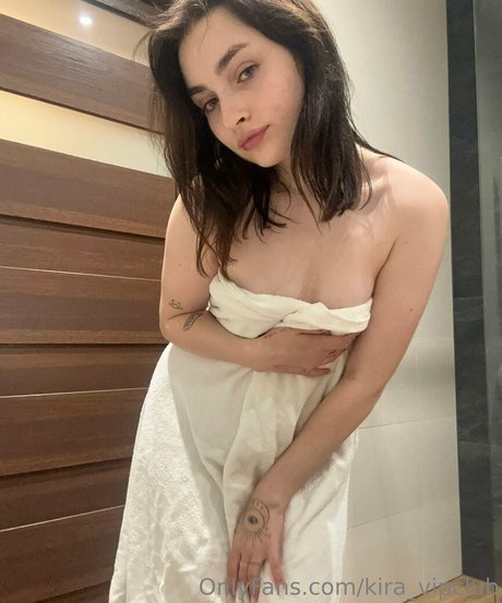 kira vipclub onlyfans leaj