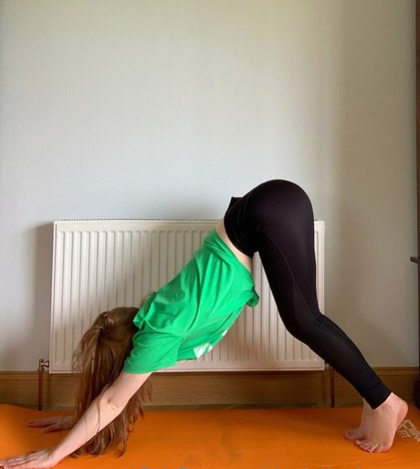 charlotteglowsup onlyfans porn leak