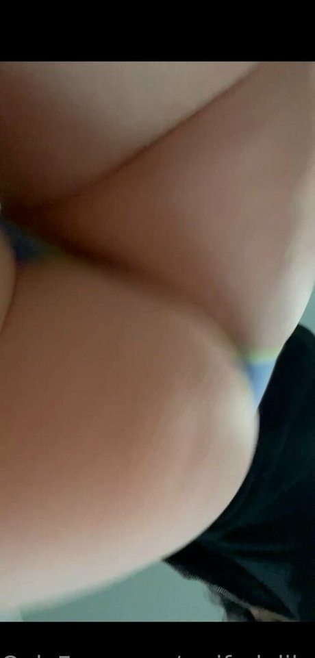 waifuDelilah onlyfans nude leaked