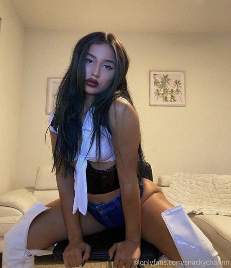 Snackychannn onlyfans full