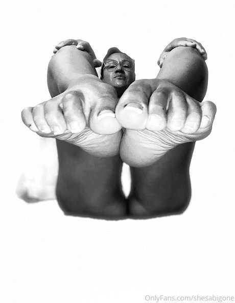shesabigone onlyfans nude leak
