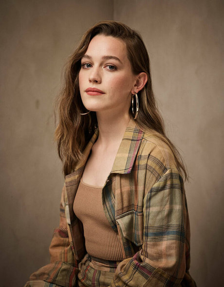 Victoria Pedretti Profile pic