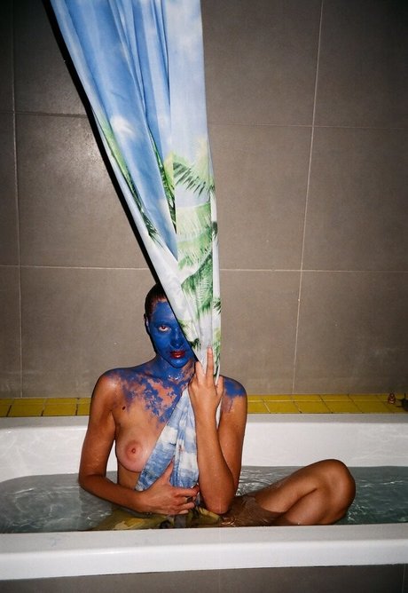 Anna April onlyfans naked leaked