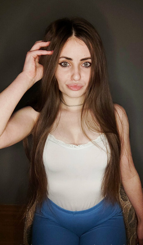 miracle leah onlyfans nude