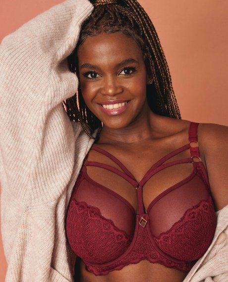 Oti Mabuse onlyfans nude leak