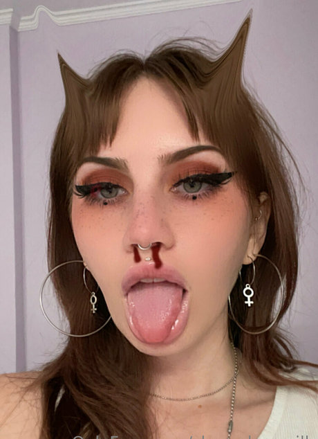 shamelessmilk naked only fans