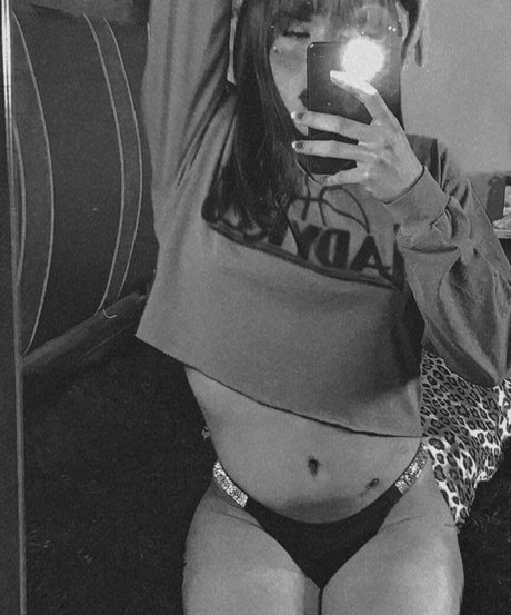 Lilith Moreno onlyfans joi