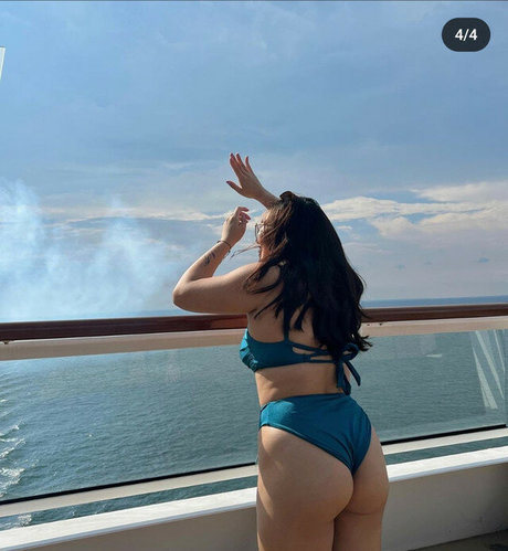 Mathilda Huang onlyfans.