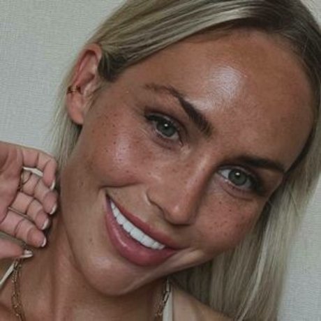 Anna Seneca onlyfans leaks nude