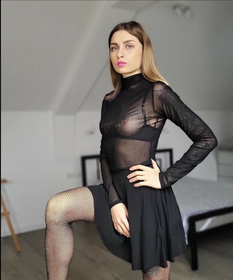 cos nelly onlyfans archives