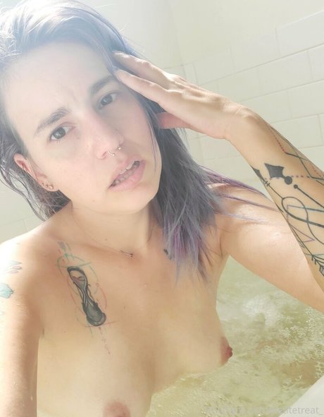 petitetreat_ porn leaked onlyfans