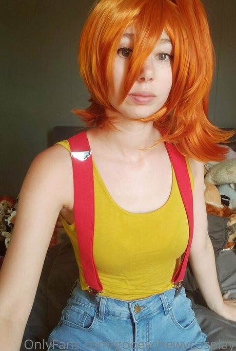 gooeychewycosplay onlyfans model images