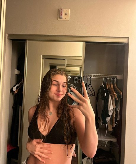 andrea posnerrr leaked nude onlyfans