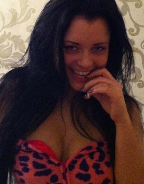 Shona Mcgarty onlyfans leaks naked