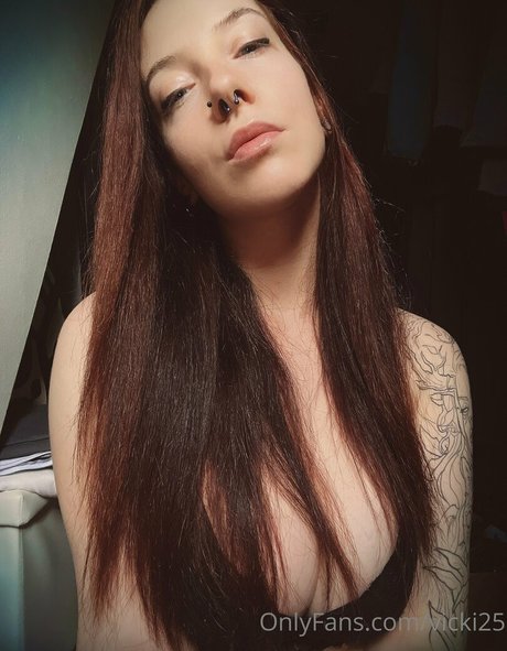vicki25 only fans leaks porn