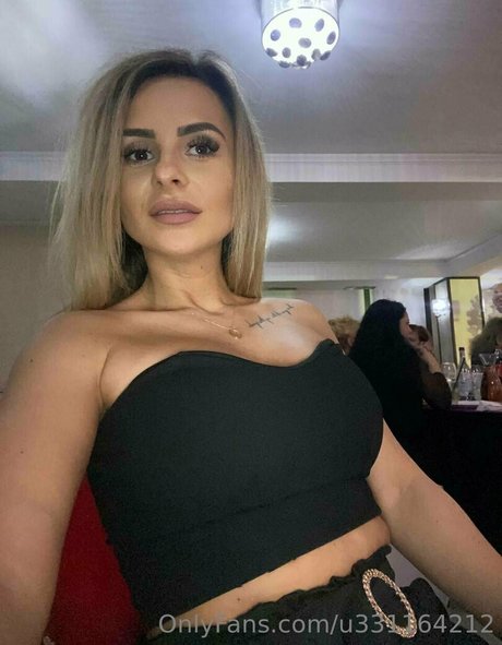 sophie lovelight free onlyfans