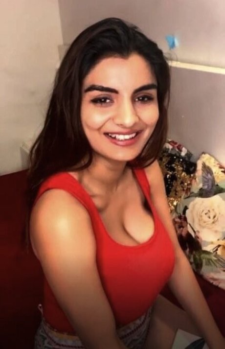 Anveshi Jain is on onlyfans