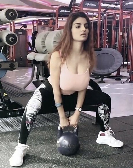 Anveshi Jain onlyfans leaked
