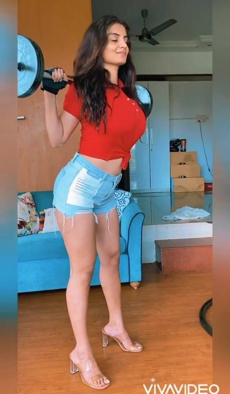 Anveshi Jain onlyfans leaked naked