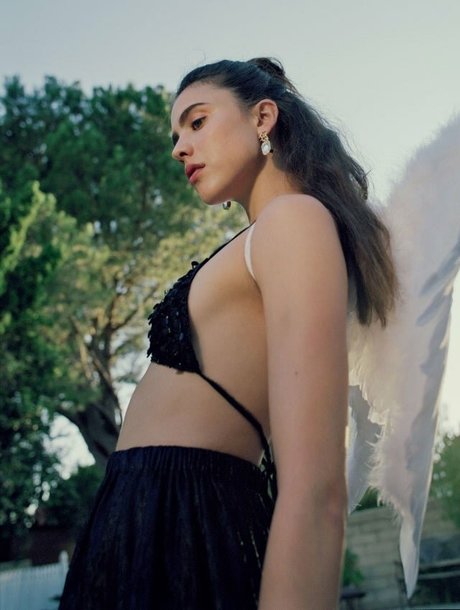 Margaret Qualley onlyfans nude pictures