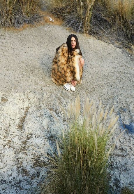 Margaret Qualley hot onlyfans