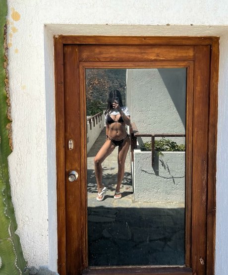 Zeynep Kurubacak onlyfans posts