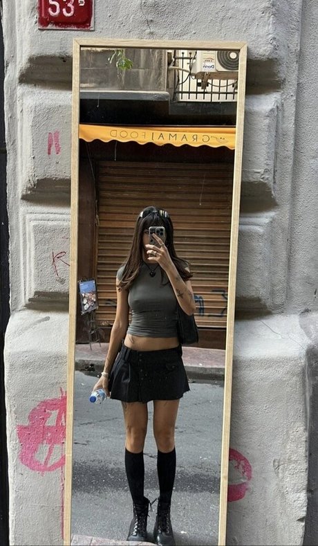 Zeynep Kurubacak nude onlyfans