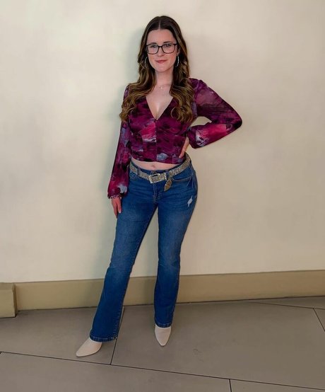 Local TV Presenters nude onlyfans porn