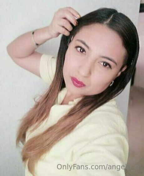 angelb n Profile pic