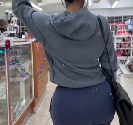 Mulan Hernandez only fans leaks porn