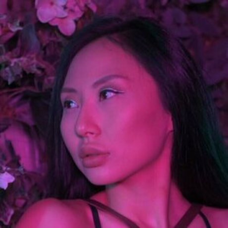 lina xena naked onlyfans leak