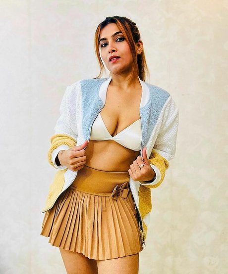 Tanya Chaudhari onlyfans leaked sex