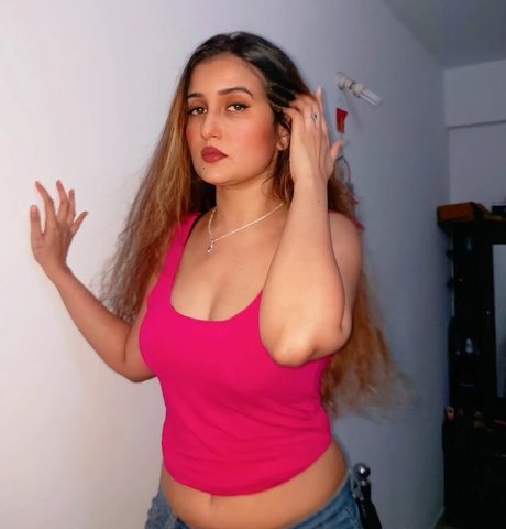 Aniza Hazel Profile pic