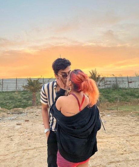 tvishagulatii onlyfans nude porn