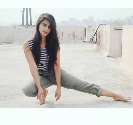 Anjali Gupta onlyfans pics