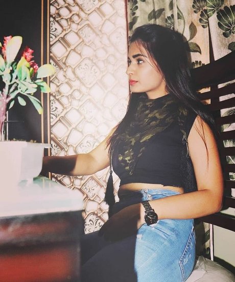 Anjali Gupta onlyfans leaked tits