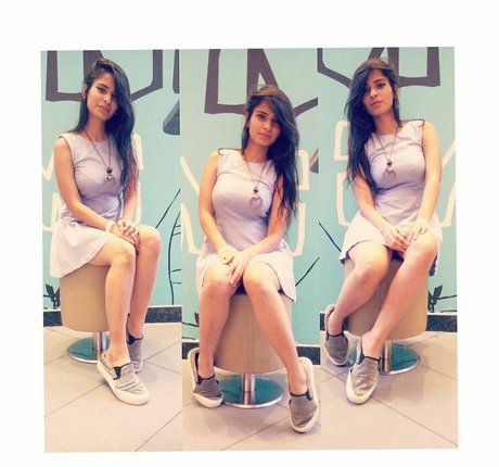 Anjali Gupta onlyfans images