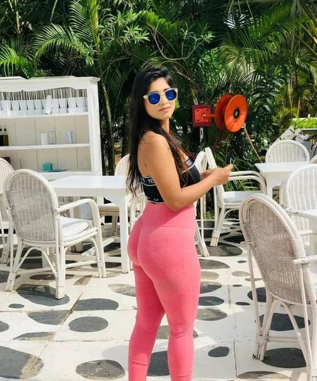 Pratika Sood onlyfans sexy