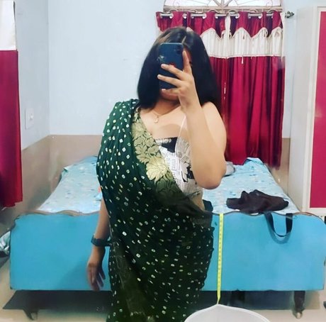 tejaswi pandeyy onlyfans photo