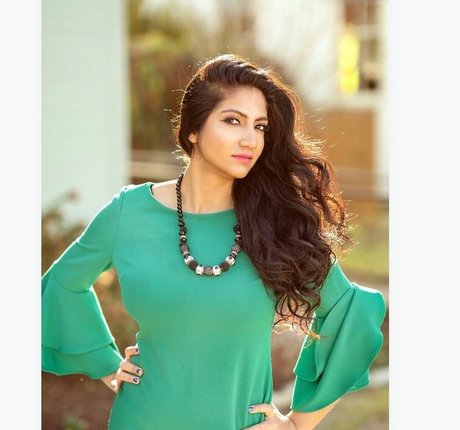 Komal Bhagat feet onlyfans