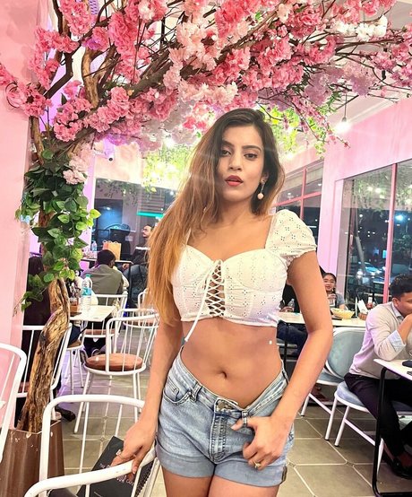 Akshita Dutta onlyfans nude content