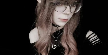 Porcelain Ghoul onlyfans page