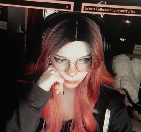 Porcelain Ghoul onlyfans mega